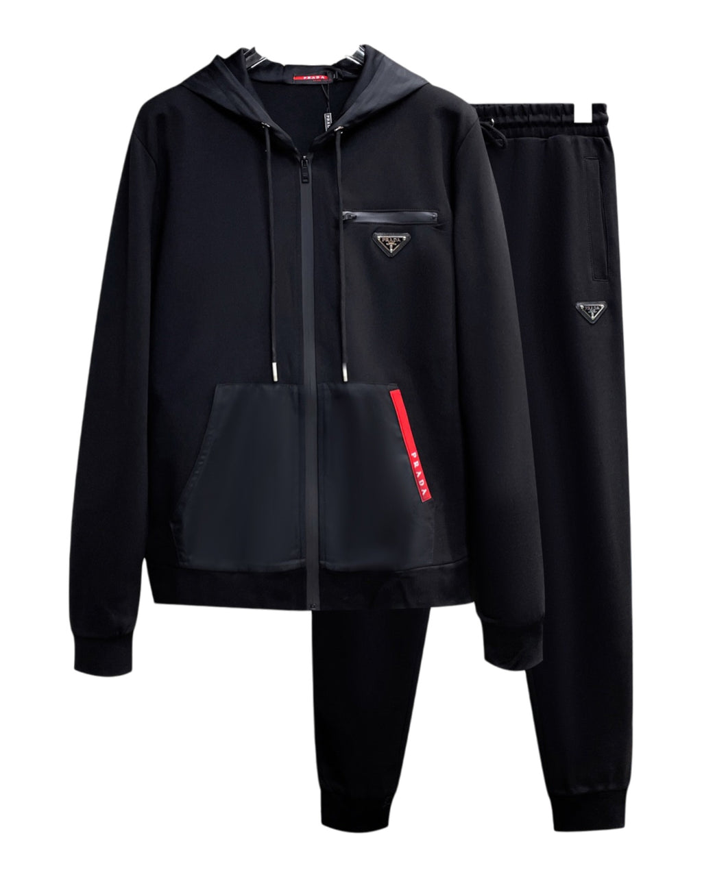 Ensemble noir Prada