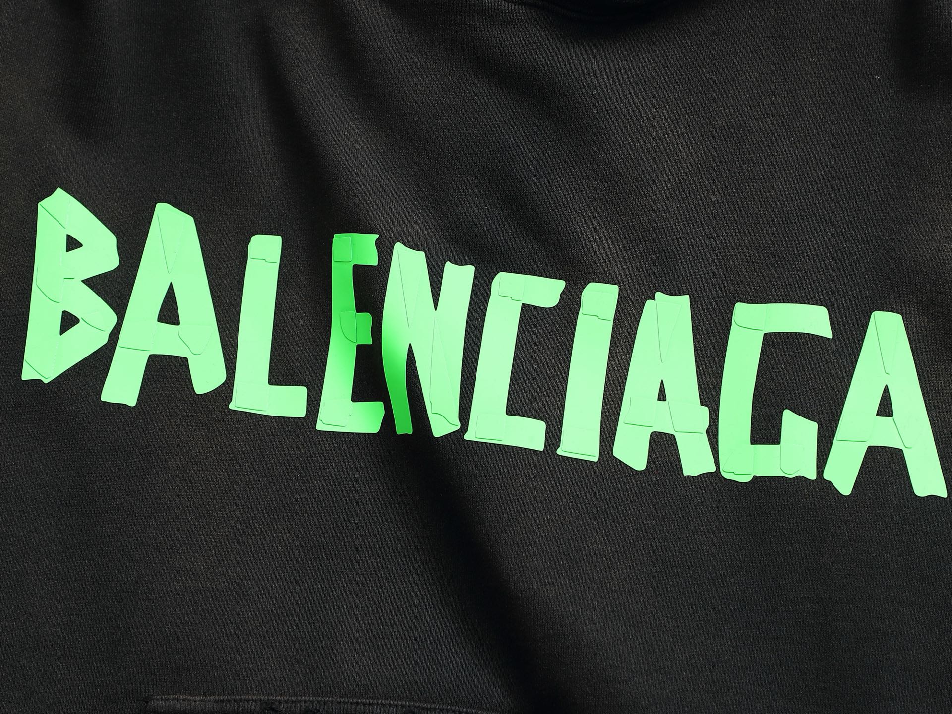 Sweat a capuche noir et vert Balenciaga
