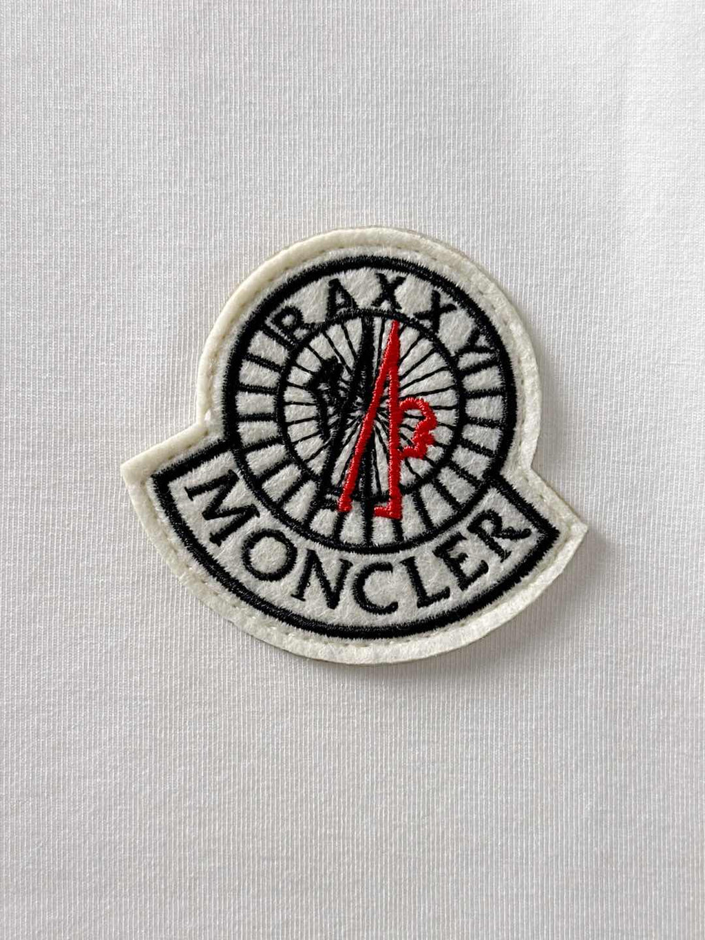 T-shirt blanc Moncler/Raxxy
