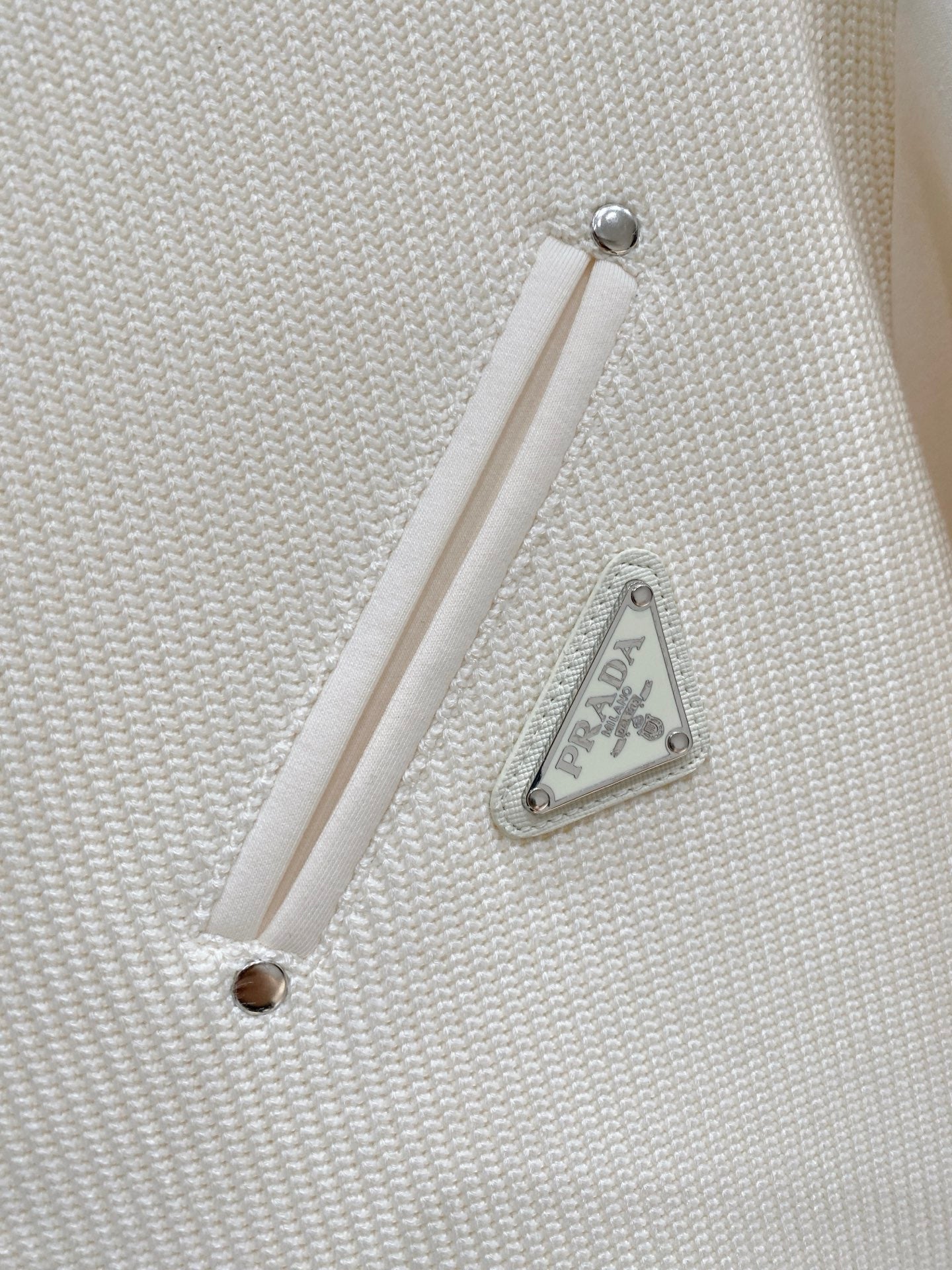 Sweat-shirt blanc Prada