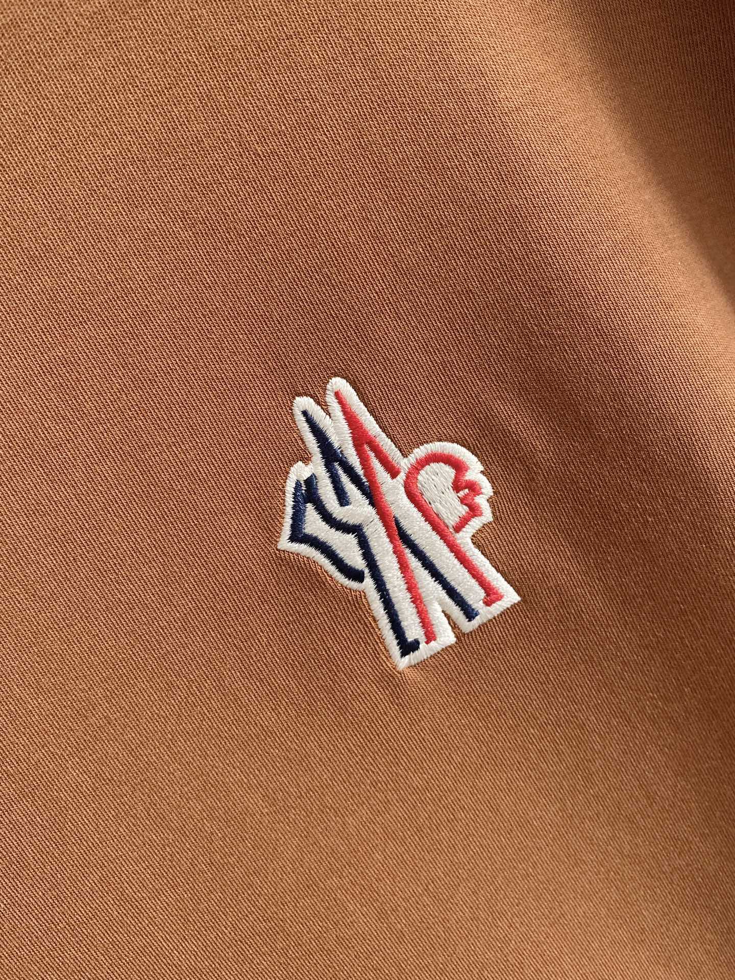 Sweat-shirt marron Moncler