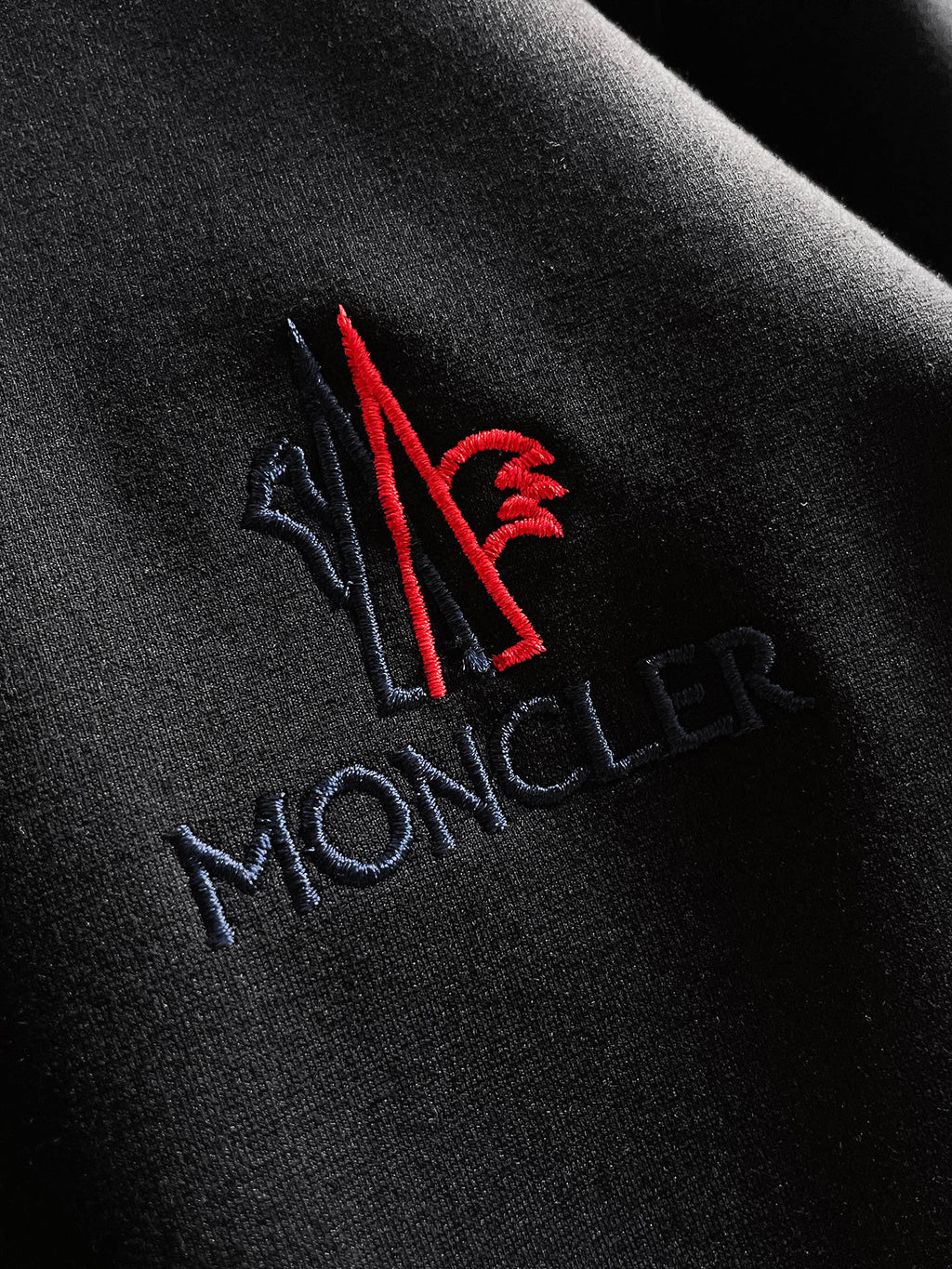 Ensemble noir Moncler